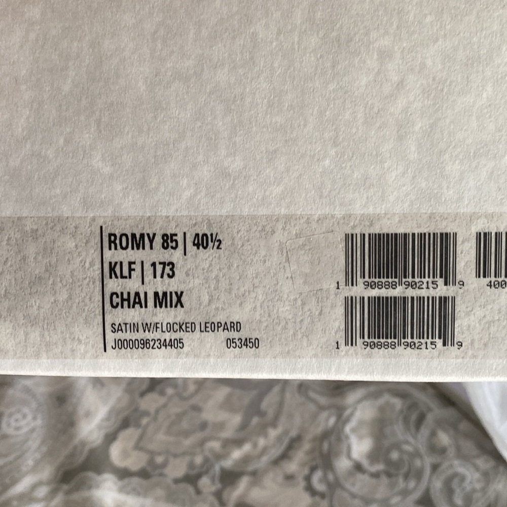 Jimmy Choo Romy 85 Satin Leopard Shoe - Picture 7 of 11